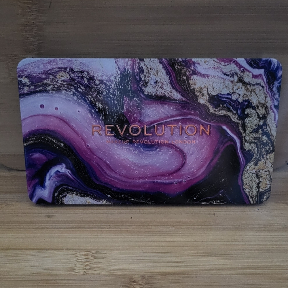 BNWOB* Makeup Forever Eyeshadow Palette